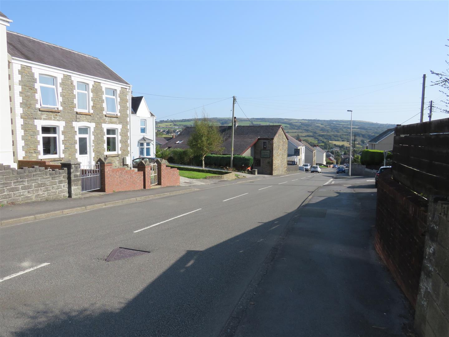 Heol Y Meinciau, Pontyates, Pontyates, Llanelli, Carmarthenshire, SA15
